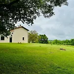 Lucienne, Maison De Charme A La Campagne *
