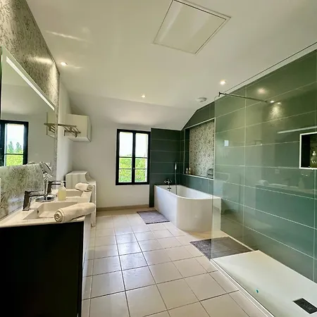 Lucienne, Maison De Charme A La Campagne Willa Latillé